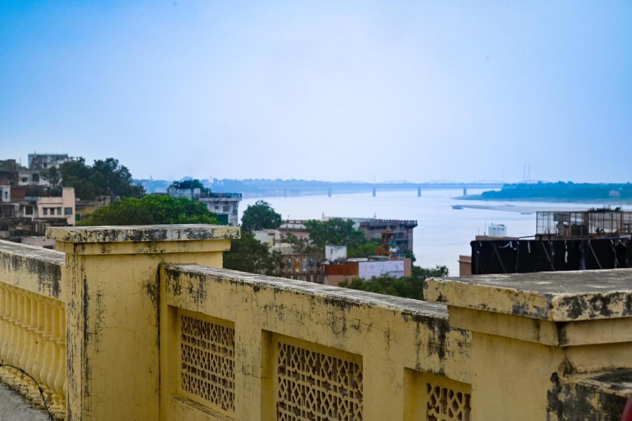 Ganga Darshanam Guest House Varanasi Bagian luar foto