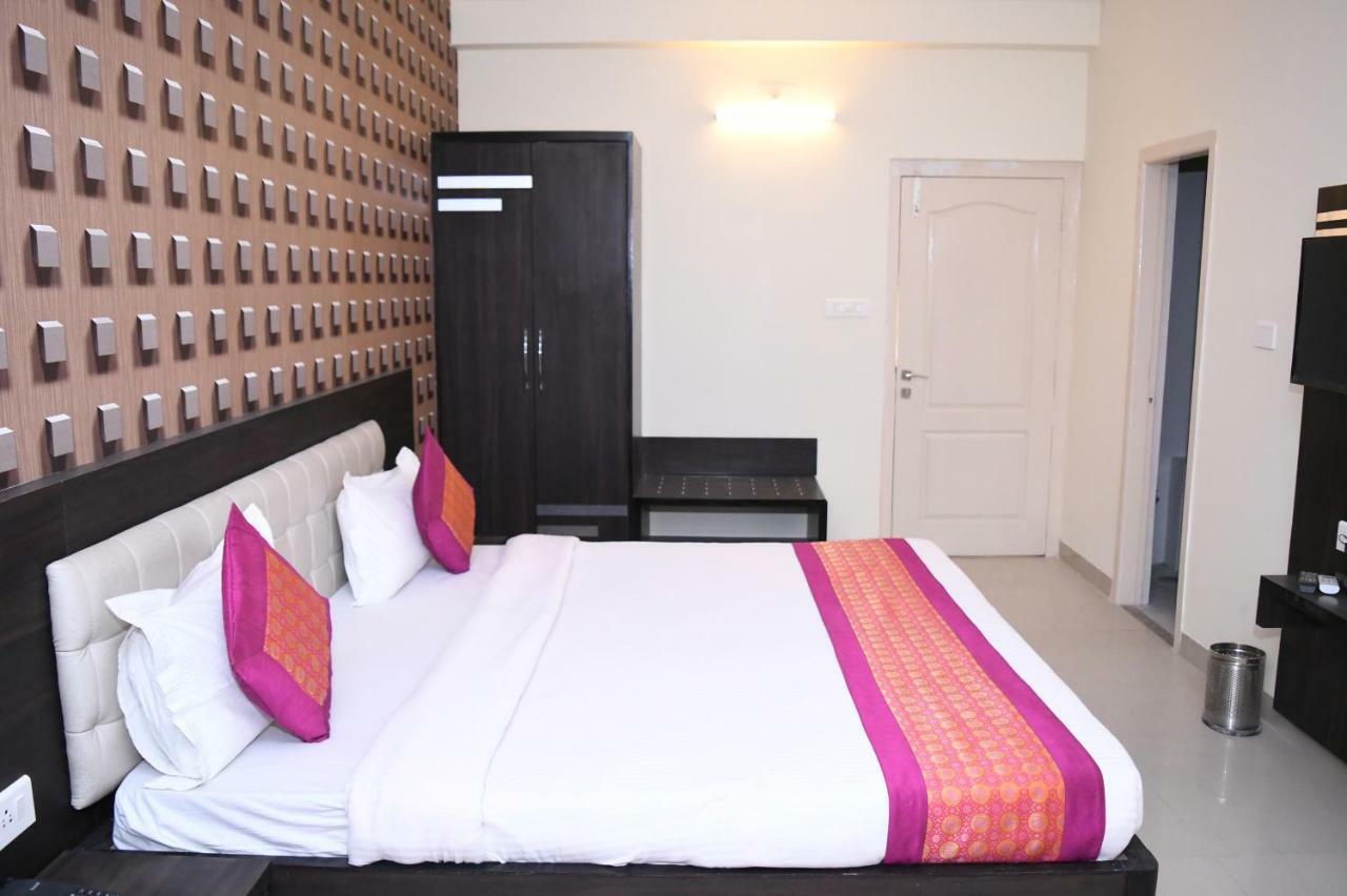 Ganga Darshanam Guest House Varanasi Bagian luar foto